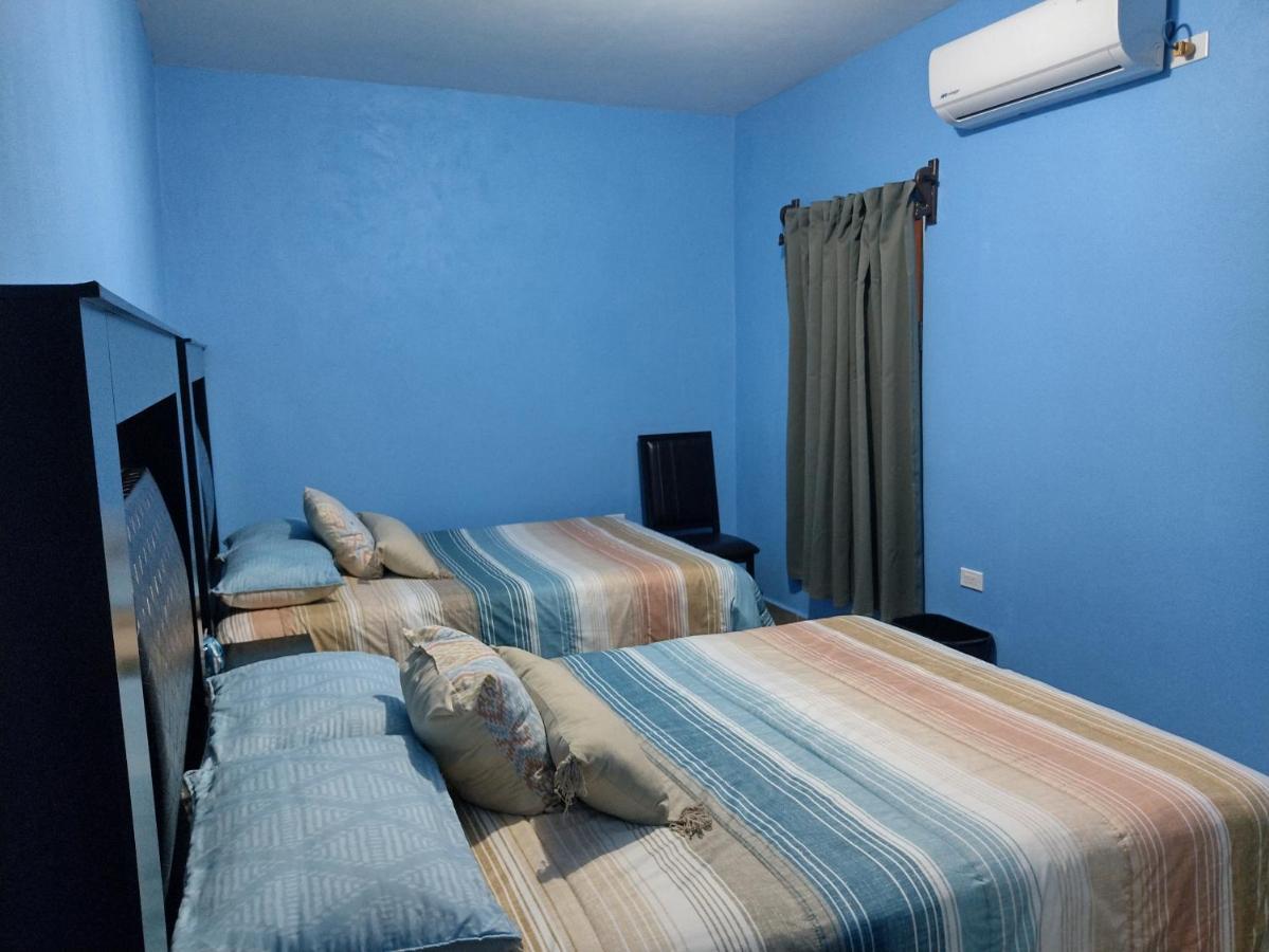 Hotel Prado'S Puerto San Carlos ภายนอก รูปภาพ